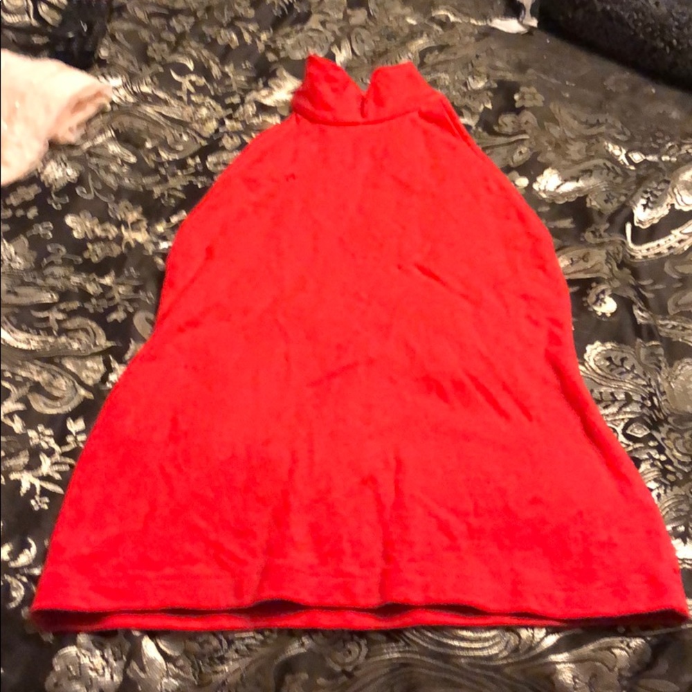 Red halter